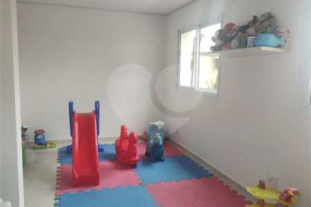 Apartamento à venda com 3 quartos, sendo 1 suíte, em Jardim Imperador, Suzano, SP