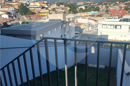 Sobrado à venda com 2 suítes em Jardim Imperial, Atibaia, SP