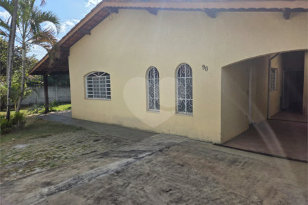 Casa à venda com 3 quartos, sendo 2 suítes, em Vila Helena, Atibaia, SP