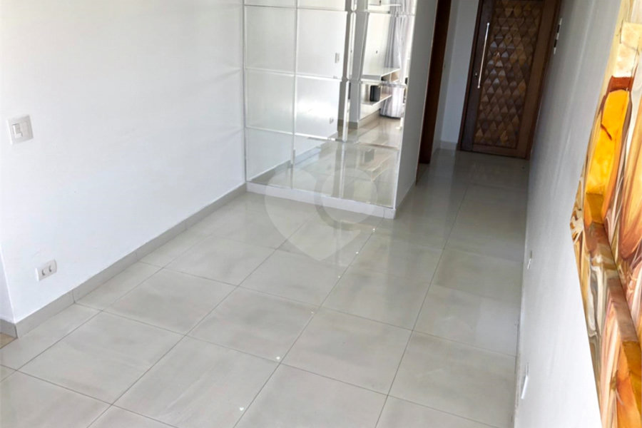 Apartamento à venda com 2 quartos em Vila Mazzei, São Paulo, SP