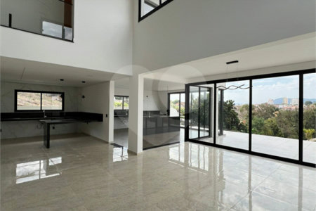 Casa à venda com 3 suítes no condomínio Spazio Design, Bragança Paulista - SP