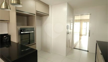 Apartamento à venda com 3 suítes em Tatuapé, São Paulo, SP