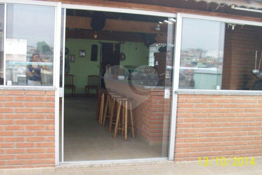 Sobrado à venda com 5 quartos, sendo 1 suíte, em Parada Inglesa, São Paulo, SP