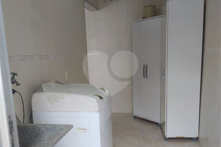 Casa à venda com 4 quartos, sendo 3 suítes, em Chácara Santo Antônio (zona Leste), São Paulo, SP