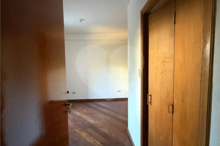 Apartamento à venda com 3 quartos, sendo 1 suíte, em Campestre, Santo André, SP