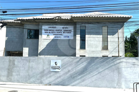 Casa à venda com 2 quartos em Cosmos, Rio de Janeiro, RJ