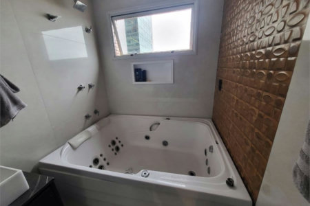 Apartamento Residencial à venda, Gonzaga, Santos - AP1097.