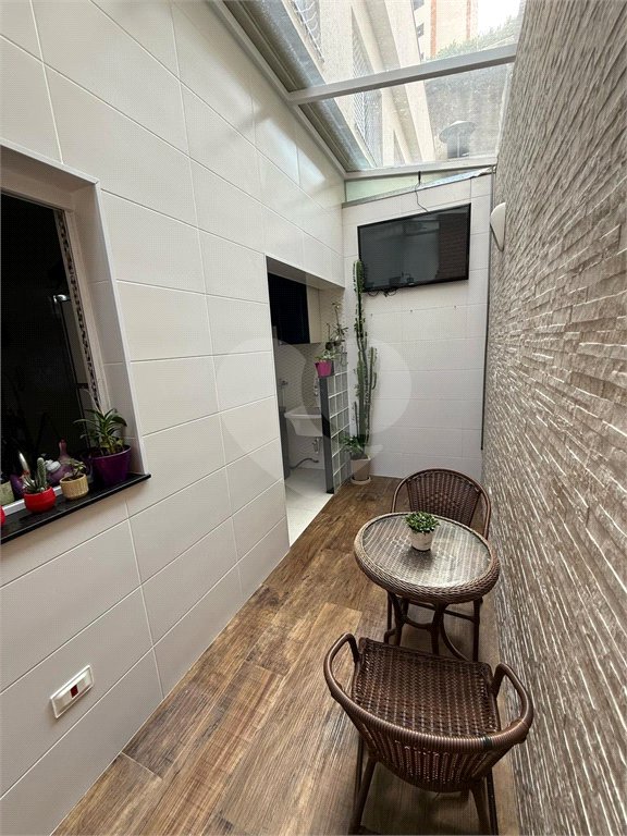 Casa à venda com 3 quartos, sendo 1 suíte, no condomínio Praça Leão, São Paulo - SP