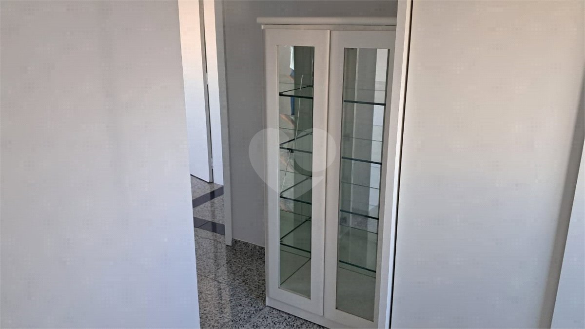 Apartamento para alugar com 3 quartos, sendo 2 suítes, em Jardim Marajoara, São Paulo, SP