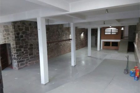 Casa à venda com 4 suítes em Jardim Londrina, São Paulo, SP