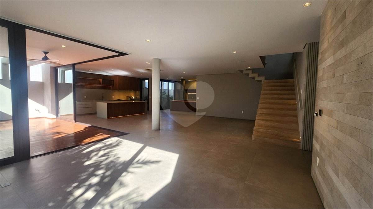Casa à venda com 4 suítes no condomínio Mont Blanc, Sorocaba - SP