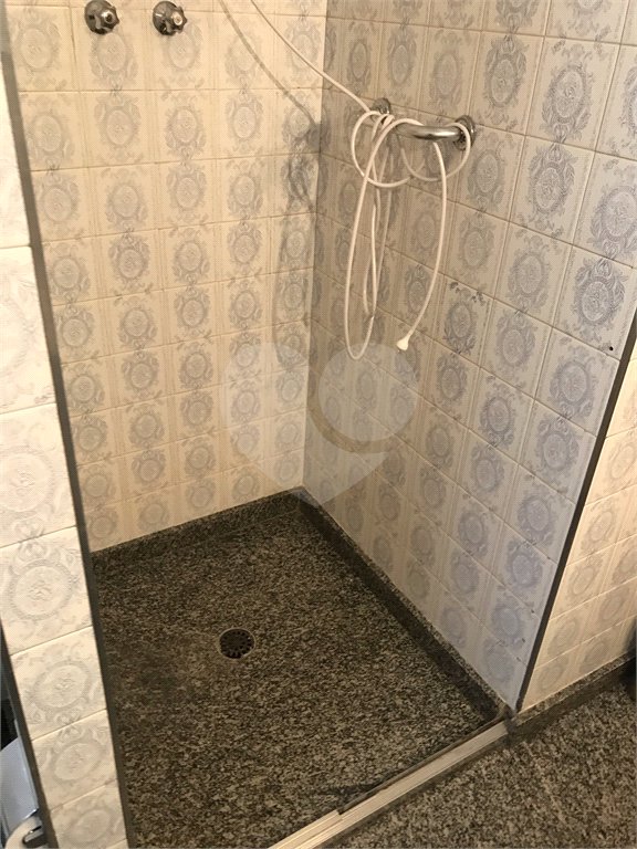 Sobrado à venda com 5 quartos, sendo 1 suíte, em Jardim São Bento, São Paulo, SP