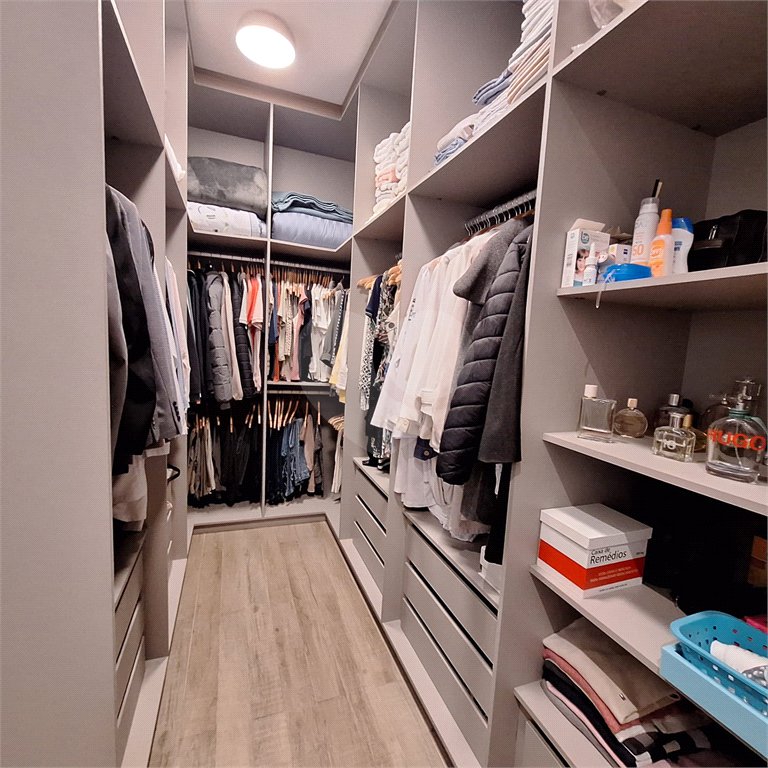 Apartamento à venda com 3 quartos, sendo 1 suíte, em Vila Paulicéia, São Paulo, SP