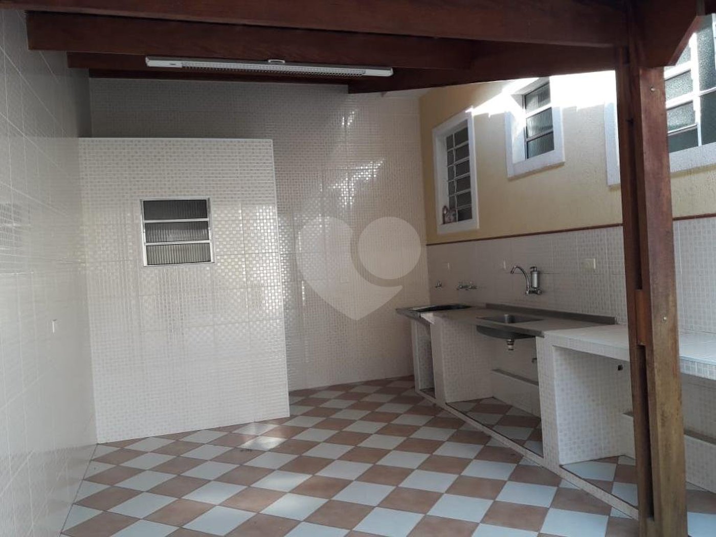 Sobrado à venda com 4 quartos, sendo 2 suítes, em Santana, São Paulo, SP