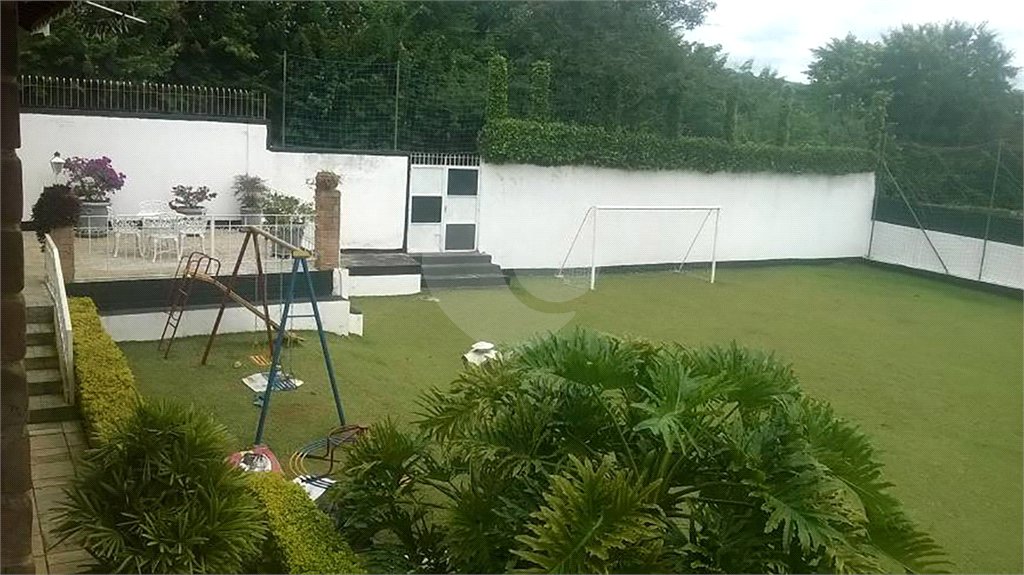 Chácara à venda com 5 quartos, sendo 3 suítes, em Vitória Régia, Atibaia, SP