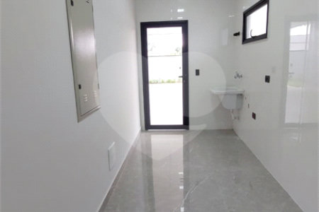 Casa à venda com 5 suítes no condomínio Figueira Garden, Atibaia - SP