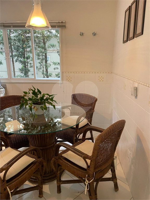 Casa à venda com 3 suítes no condomínio Villagio Di Verona, Vinhedo - SP