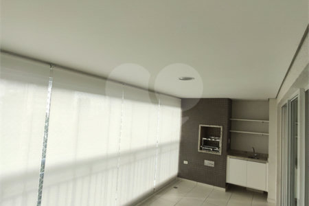 Apartamento à venda ou para alugar com 3 quartos, sendo 1 suíte,  em Parque Reboucas, São Paulo, SP