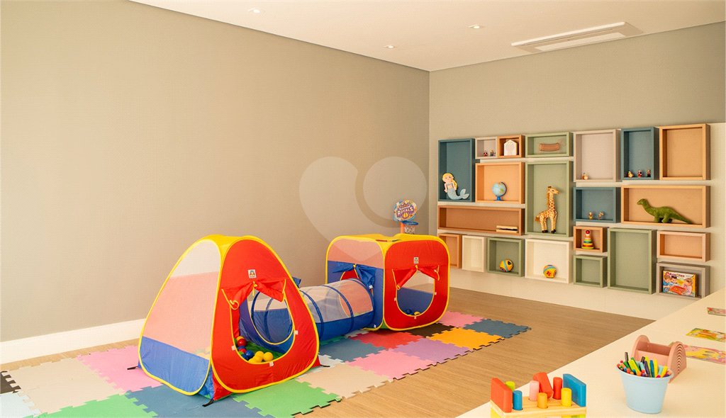 Apartamento à venda com 3 quartos, sendo 2 suítes,  em Santana, São Paulo, SP