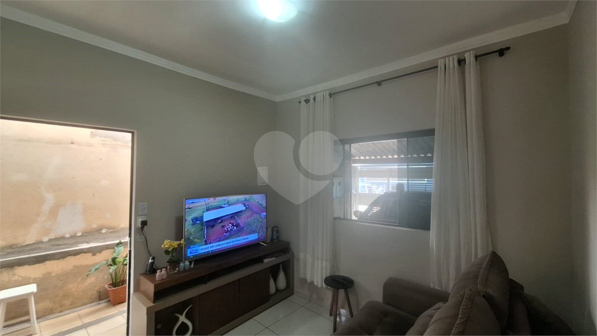 Casa à venda com 3 quartos, sendo 1 suíte,  em Jardim São Conrado, Sorocaba, SP
