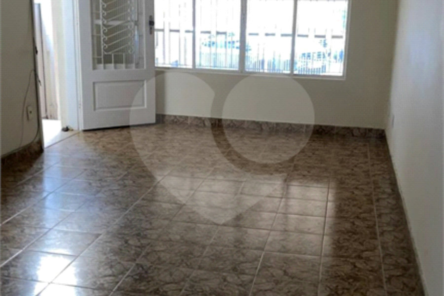 Sobrado à venda com 3 quartos em Santana, São Paulo, SP