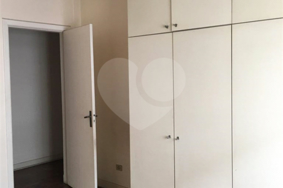 Apartamento à venda com 3 quartos em Bela Vista, São Paulo, SP