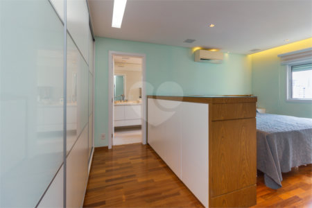 Apartamento à venda com 3 suítes em Saúde, São Paulo, SP