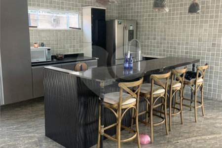 Casa à venda ou para alugar com 7 quartos, sendo 5 suítes,  no condomínio Shambala 3, Atibaia - SP