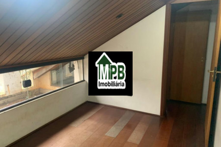 Sobrado à venda com 3 quartos, sendo 1 suíte, em Vila Carvalho, Sorocaba, SP