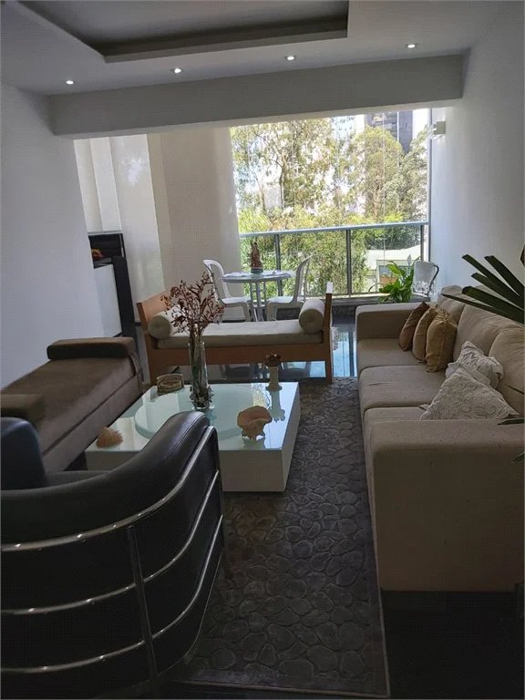 Apartamento à venda com 3 quartos, sendo 2 suítes, em Vila Andrade, São Paulo, SP