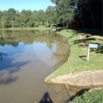 Terreno à venda em Condomínio Residencial Pinheiros do Lago, Alambari, SP