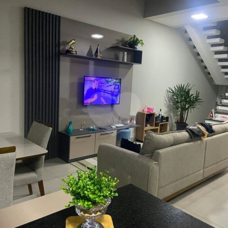 Casa à venda com 3 quartos, sendo 1 suíte, no condomínio Horto Florestal Villagio, Sorocaba - SP