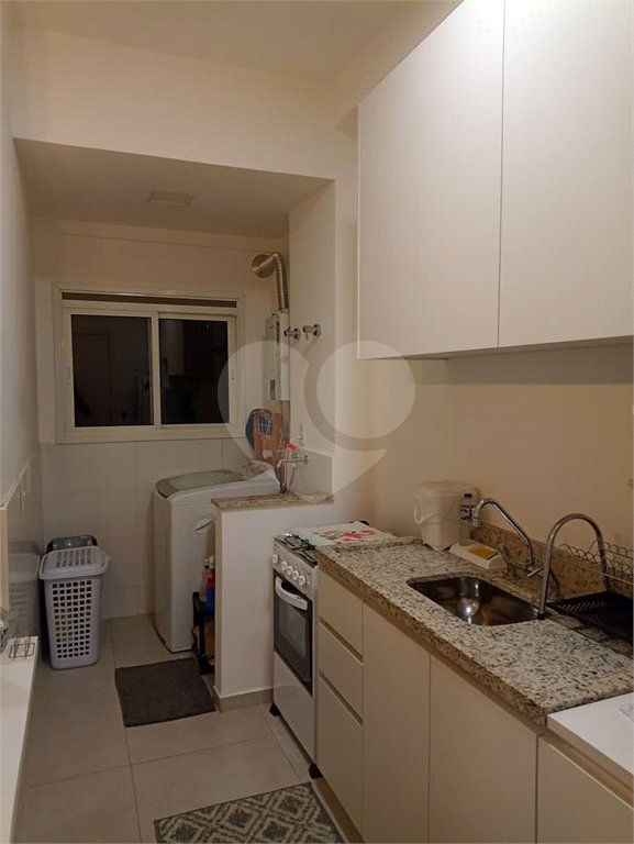 Apartamento à venda ou para alugar com 1 quarto em Granja Viana, Cotia, SP