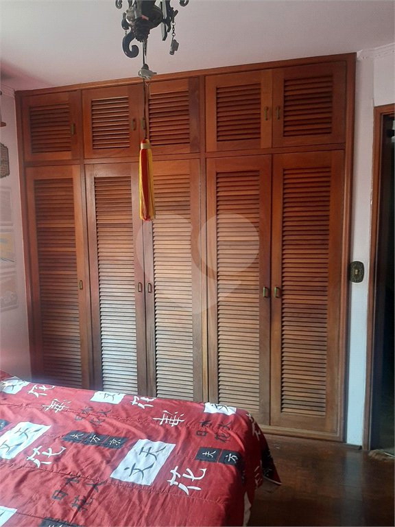 Casa à venda com 3 quartos, sendo 1 suíte,  no Centro, Mogi das Cruzes, SP