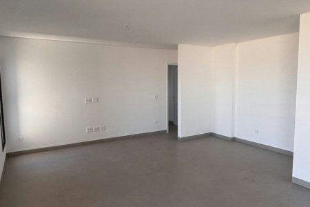 Apartamento à venda com 3 suítes em Edifício Majestic, Presidente Prudente, SP