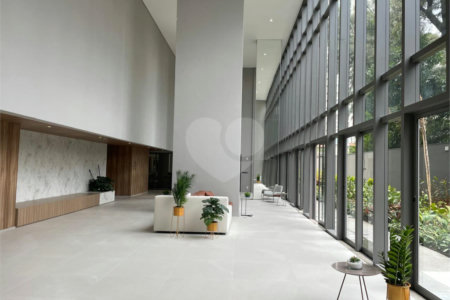 Apartamento à venda com 3 suítes em Alto da Boa Vista, São Paulo, SP