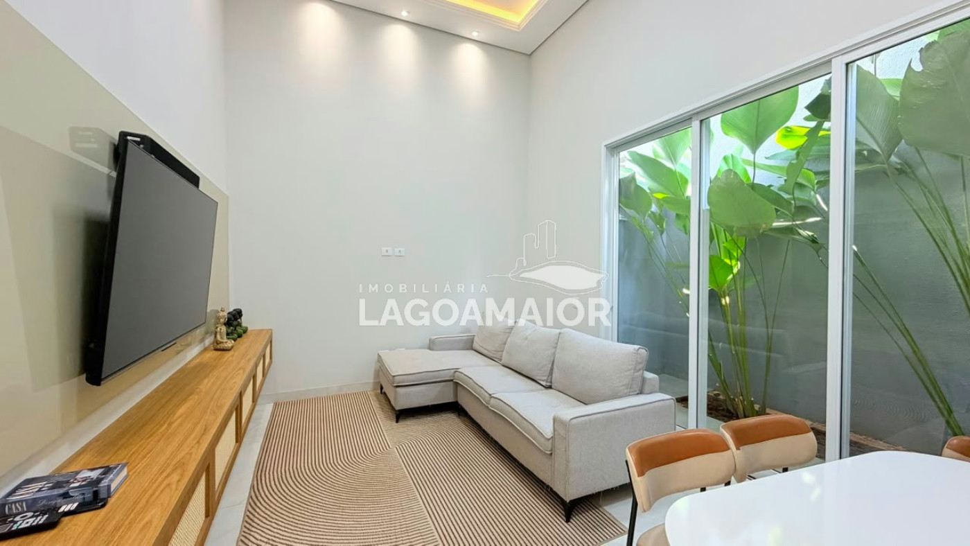 Casa à venda com 3 quartos, sendo 2 suítes, em Residencial Costa Leste, Três Lagoas, MS
