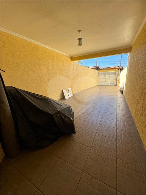 Sobrado à venda com 3 quartos, sendo 1 suíte, em Jardim Popular, São Paulo, SP