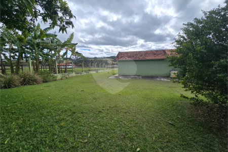 Chácara à venda com 5 quartos em Estância Conceição, Itapetininga, SP