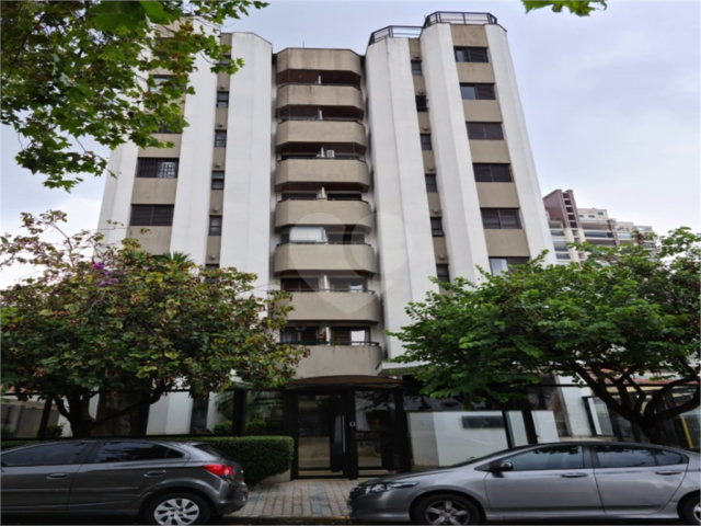 Apartamento à venda com 3 quartos, sendo 1 suíte,  em Santana, São Paulo, SP