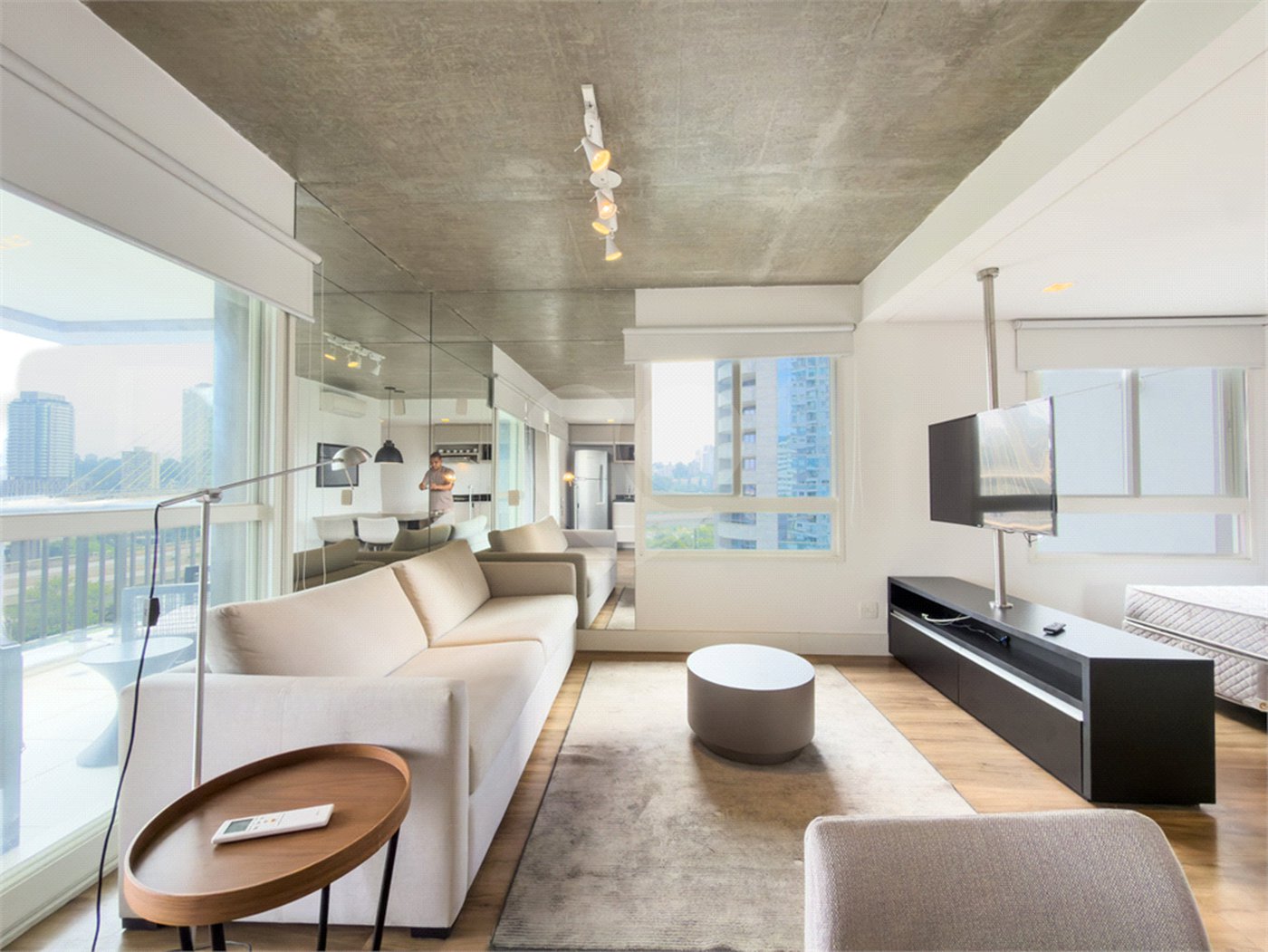 Apartamento à venda com 1 suíte em Cidade Monções, São Paulo, SP