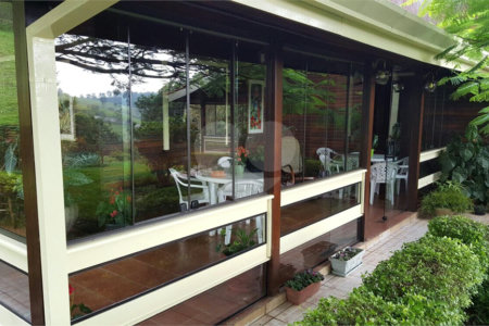 Chácara à venda com 2 quartos, sendo 1 suíte, no Centro, Araçariguama, SP