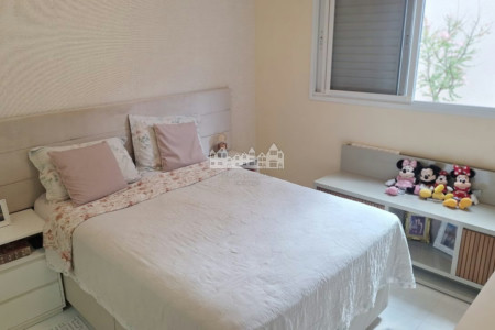 Casa à venda com 3 quartos, sendo 1 suíte, em Residencial Jardins da Catalunha, Atibaia, SP