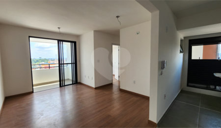 Apartamento à venda com 2 quartos, sendo 1 suíte, em Vila Espírito Santo, Sorocaba, SP