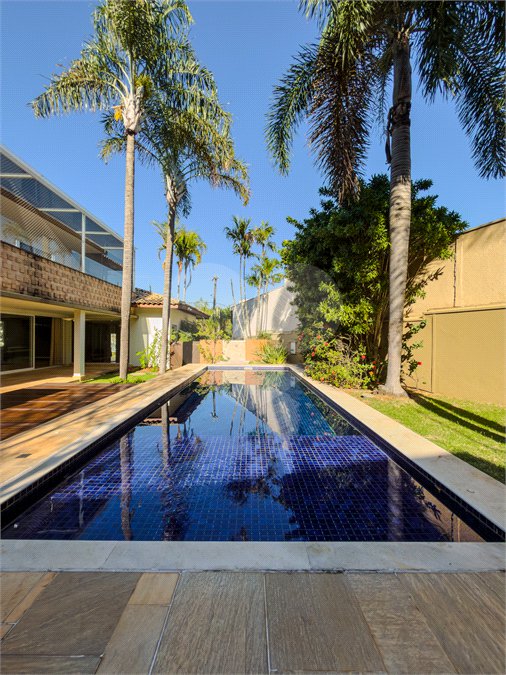 Casa à venda com 4 suítes no condomínio Villa Borghese, Indaiatuba - SP