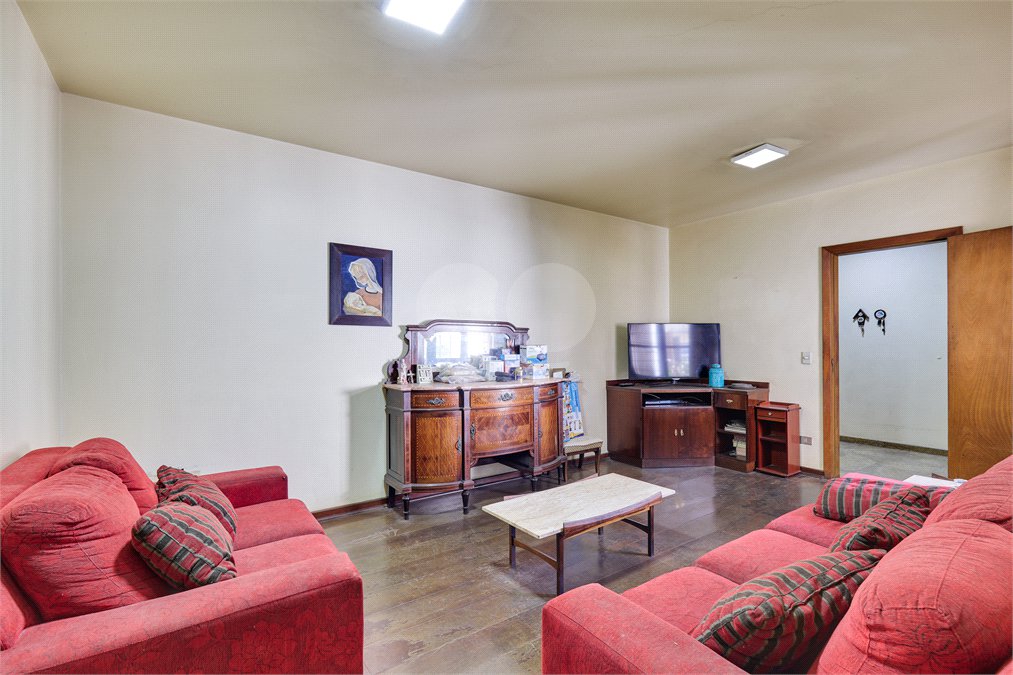 Casa de Vila à venda com 4 suítes em Granja Julieta, São Paulo, SP