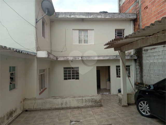 Casa à venda com 4 quartos, sendo 1 suíte,  no Centro, Mairiporã, SP