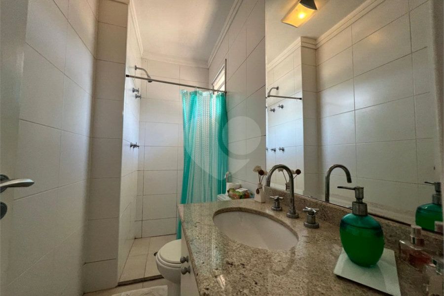 Casa à venda com 3 suítes no condomínio The House, São Paulo - SP