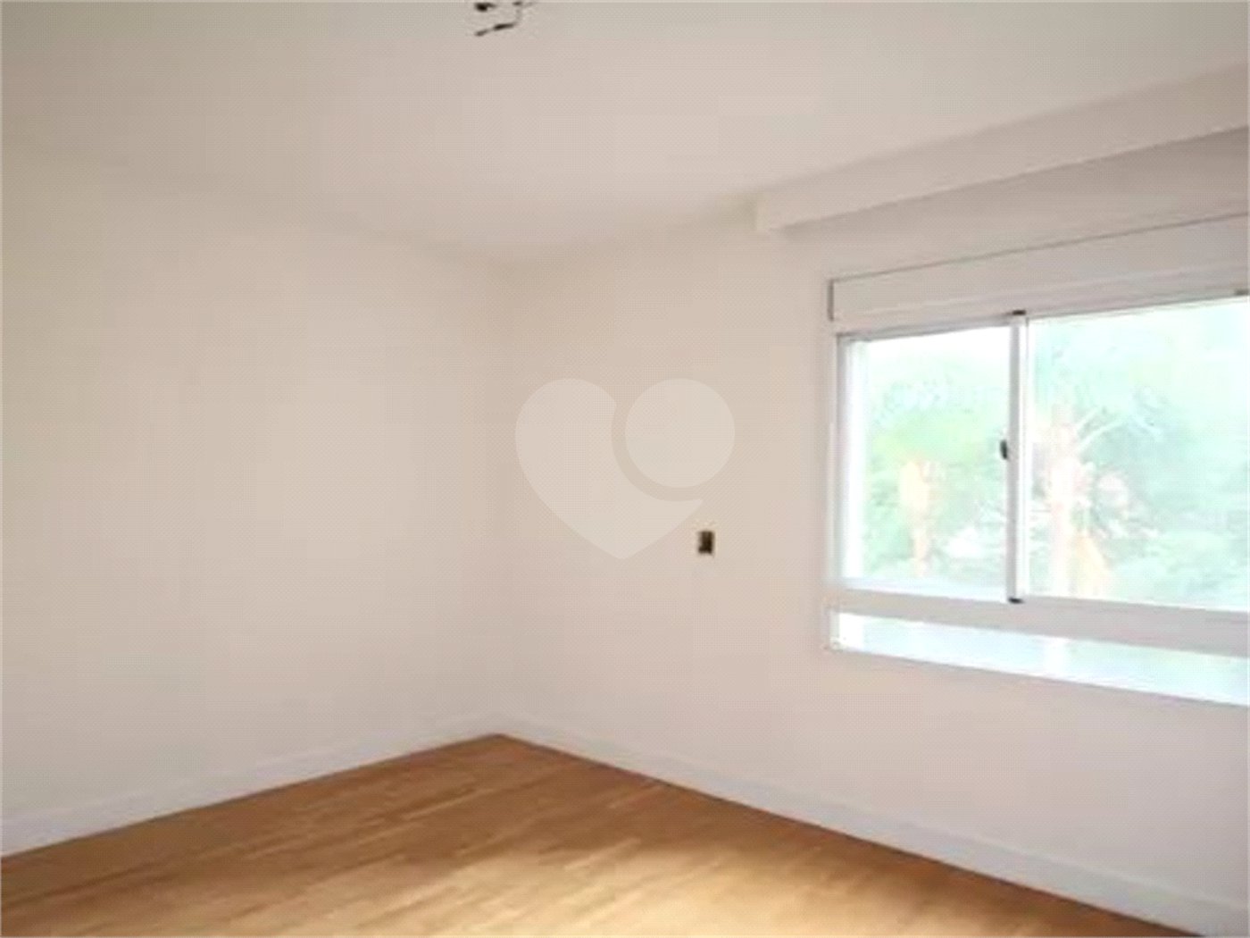 Apartamento à venda com 3 quartos, sendo 2 suítes,  em Paraíso do Morumbi, São Paulo, SP