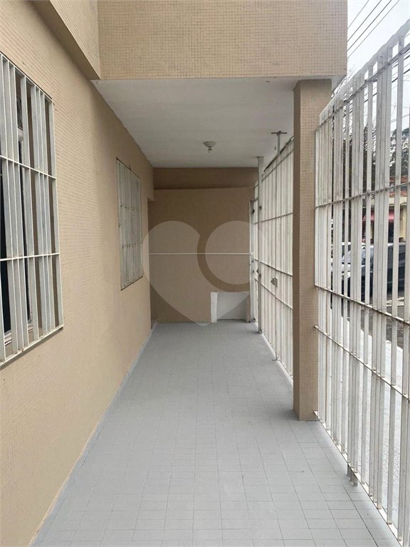 Sobrado à venda com 5 quartos, sendo 1 suíte, em Nova Piraju, São Paulo, SP
